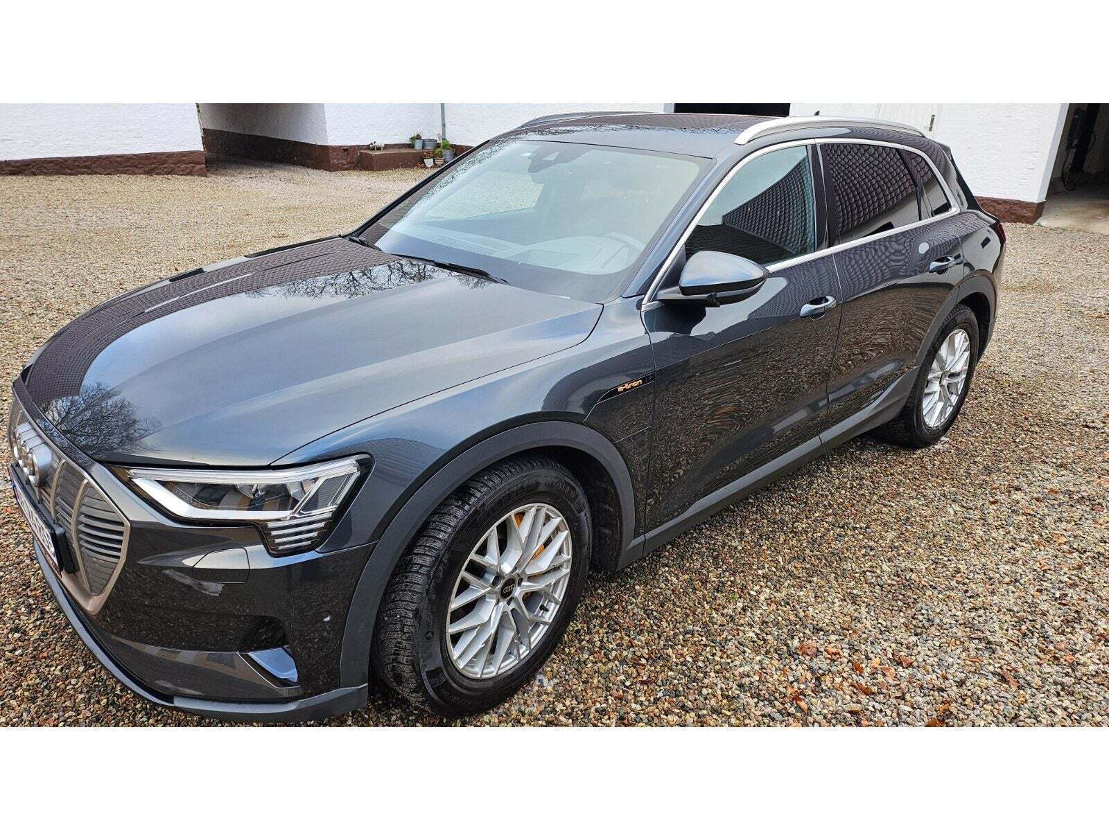 Audi e-tron 55 S-line quattro