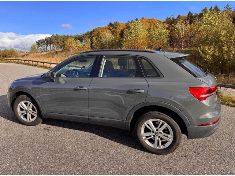 Audi Q3 35 TDi S-line S-tr.