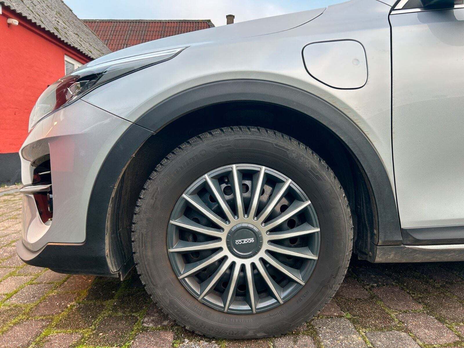 Sølv Kia XCeed fra 2021