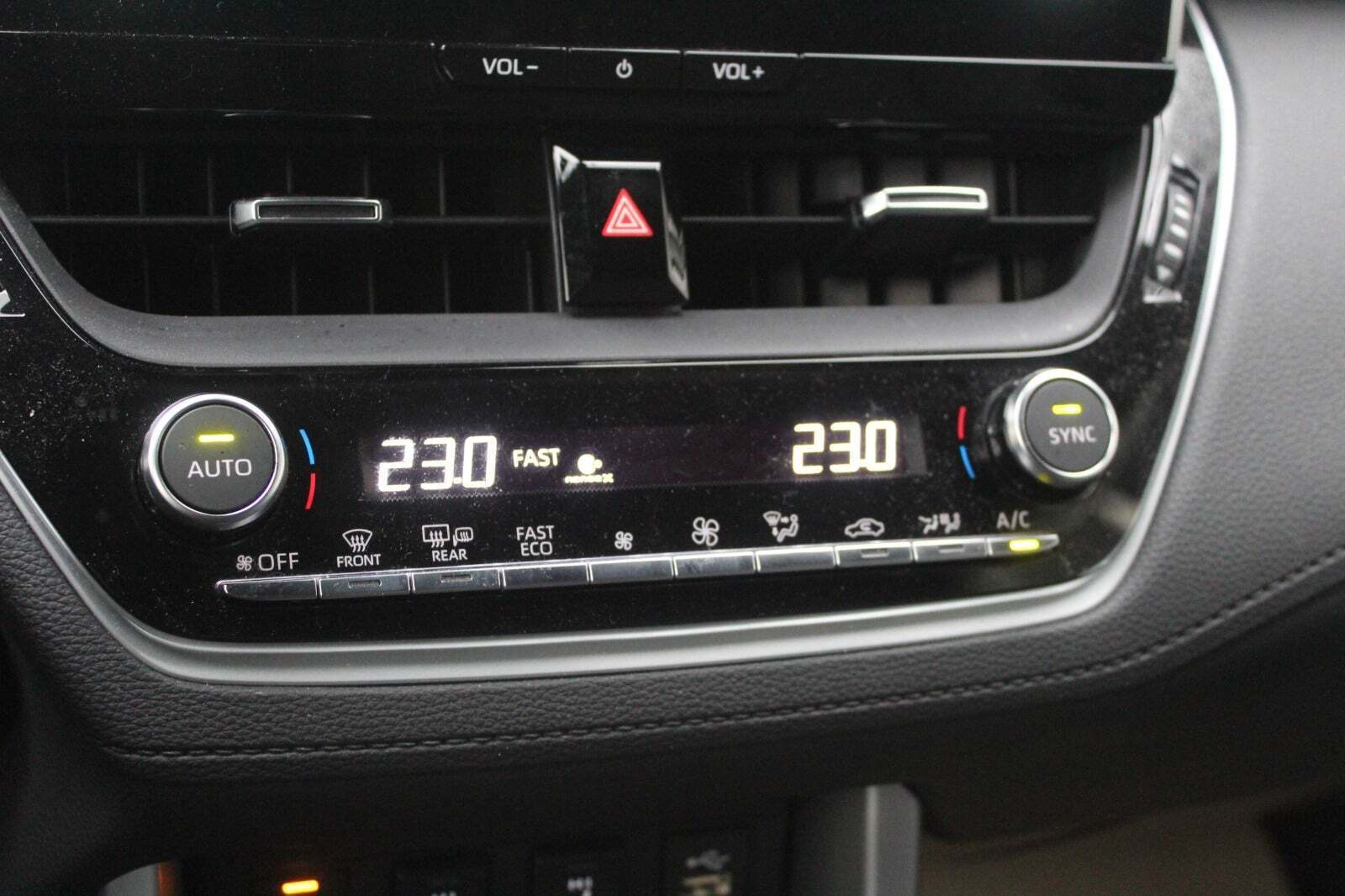 undefined Toyota Corolla Cross fra 2023