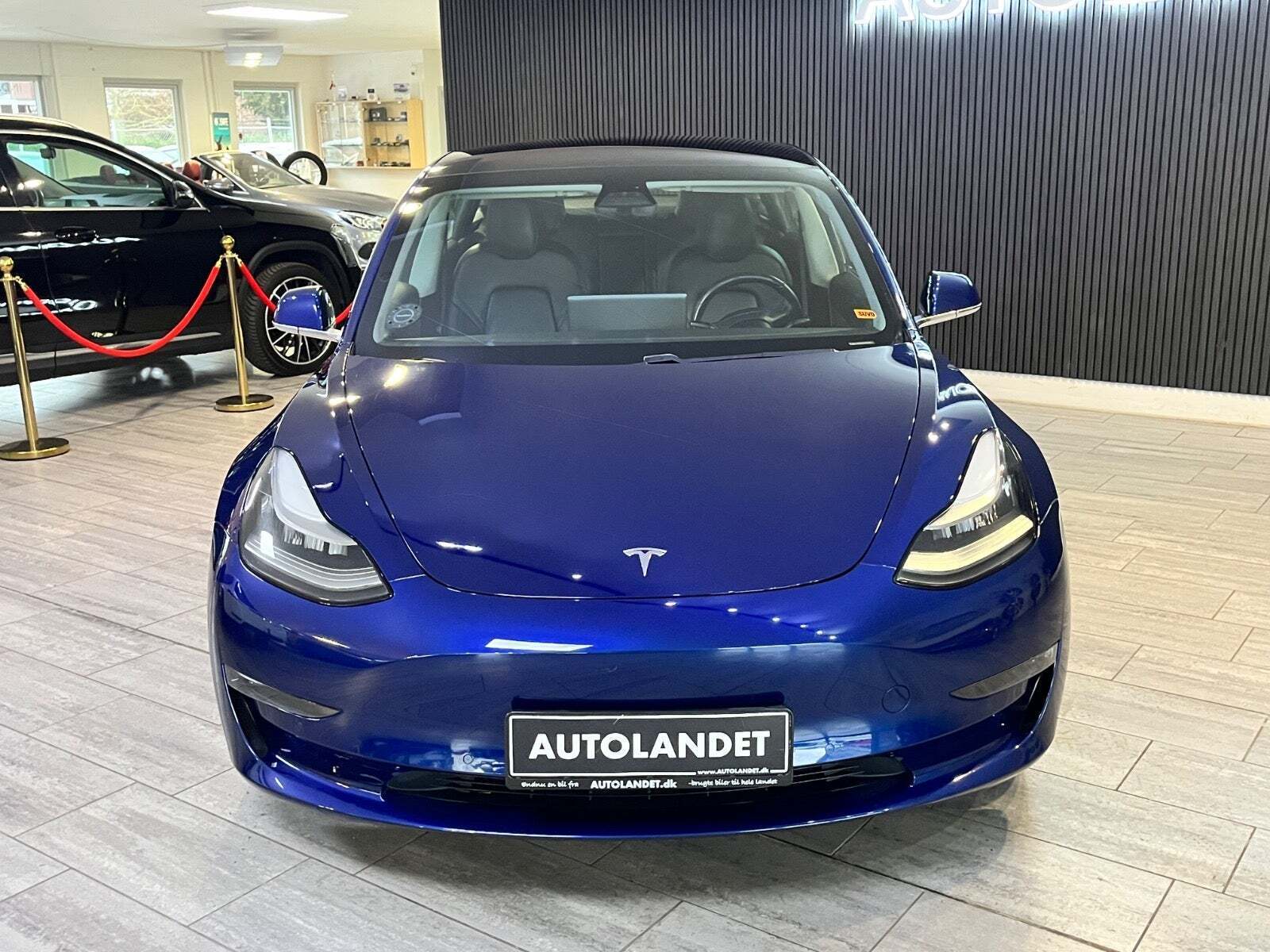 Tesla Model 3 Long Range AWD