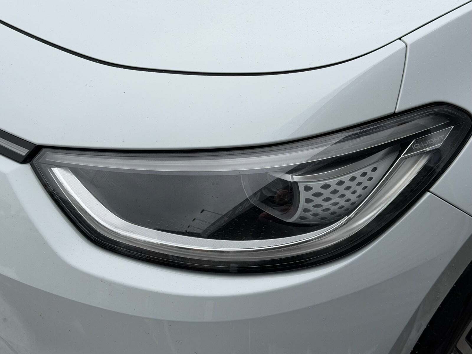 Hvid VW ID.3 fra 2021