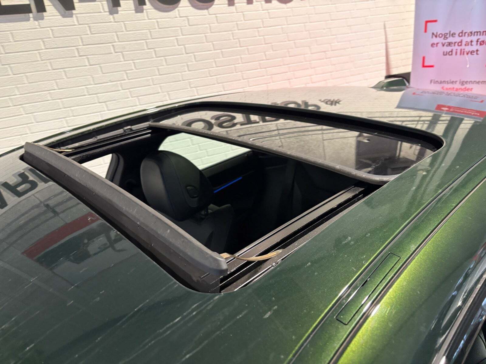 Grøn BMW i4 fra 2022