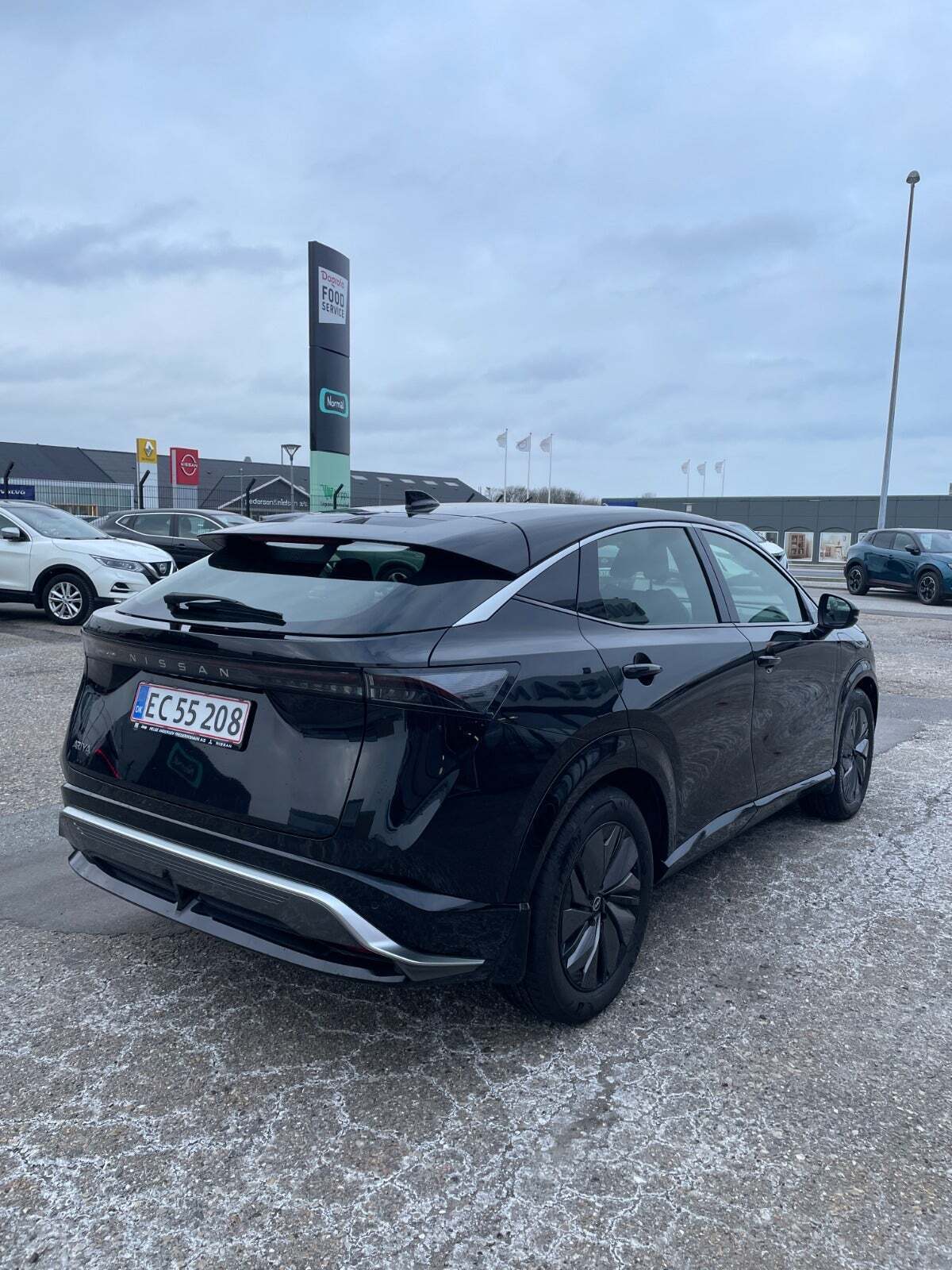 Nissan Ariya 63 Engage