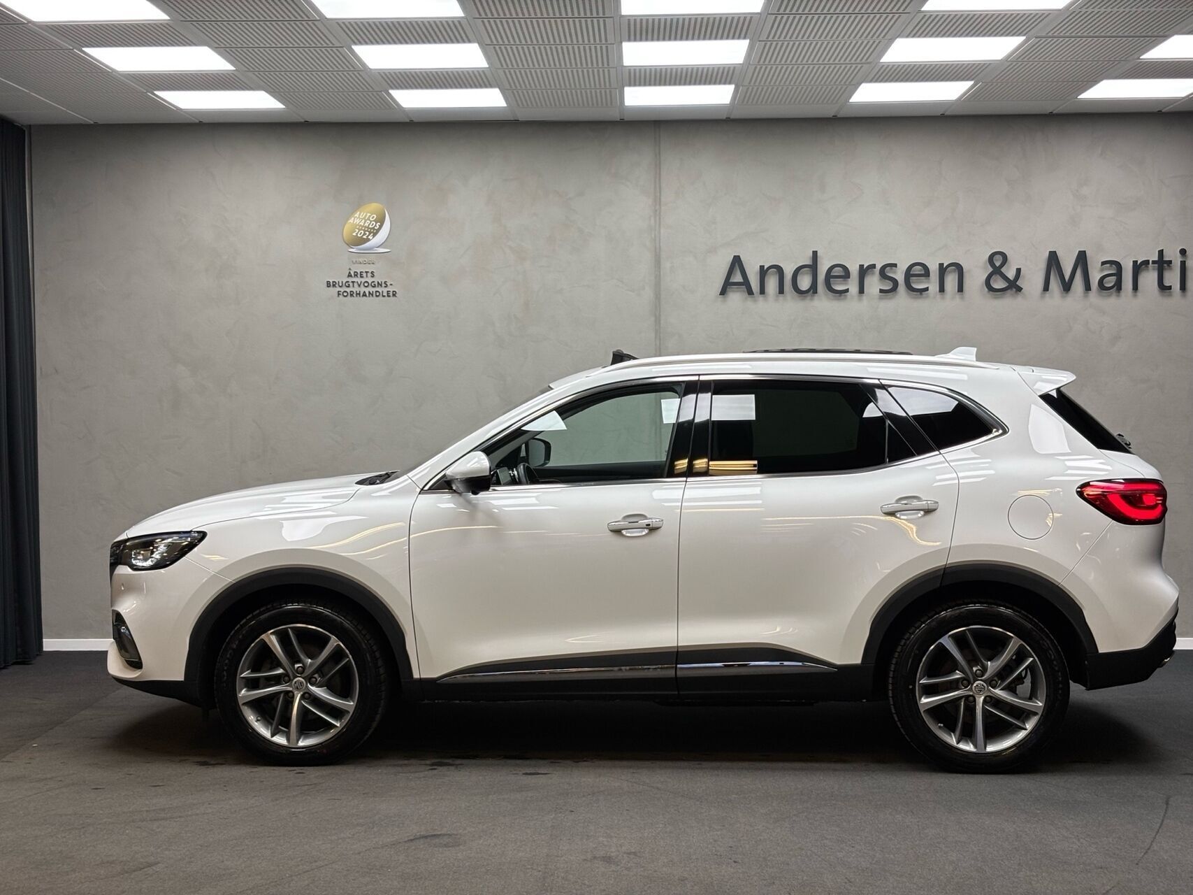 MG EHS 1,5 T GDI  Plugin-hybrid Luxury 258HK 5d 10g Aut.