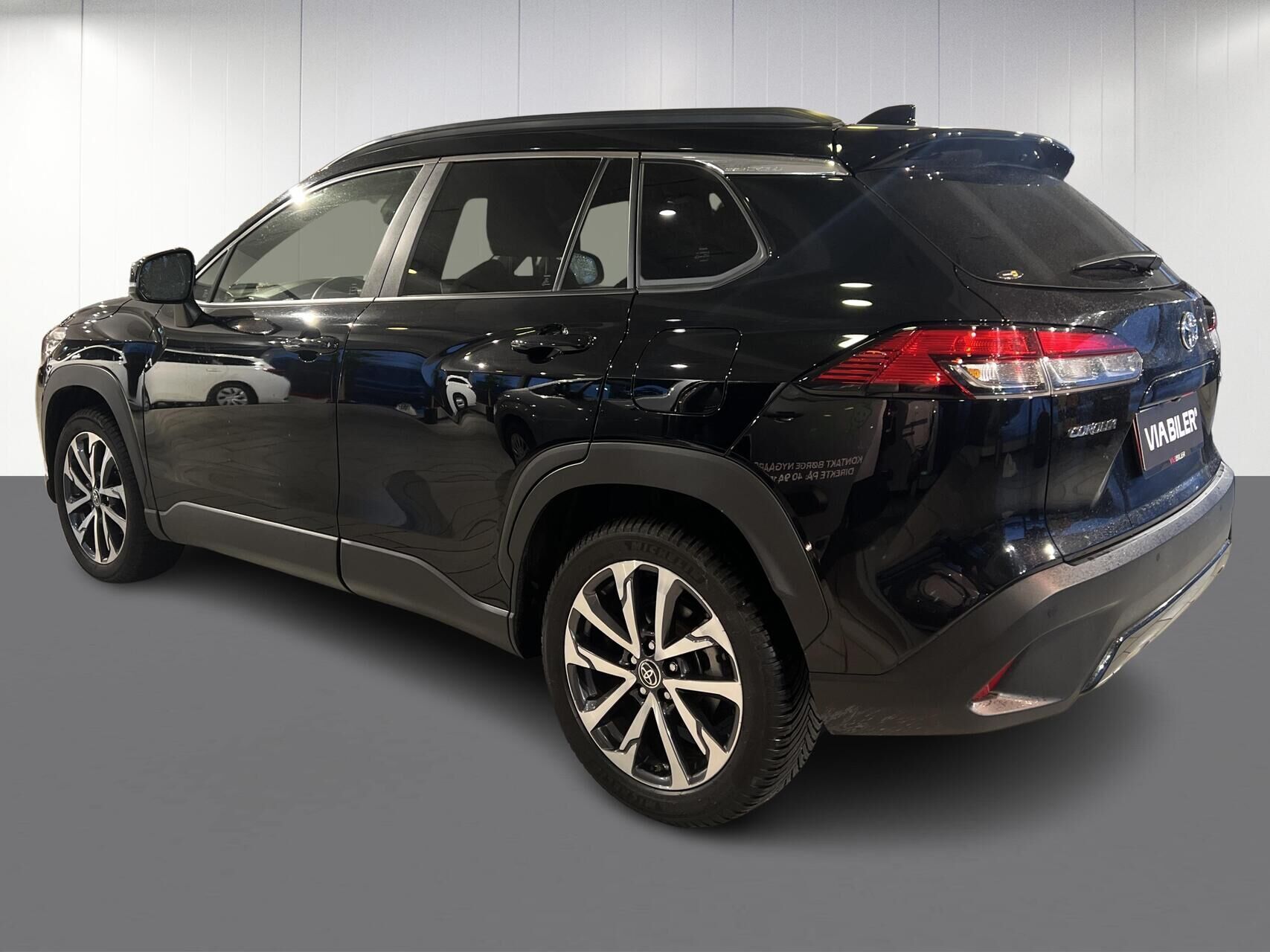 Toyota Corolla Cross 2,0 Hybrid Style Comfort E-CVT 197HK 5d Aut.