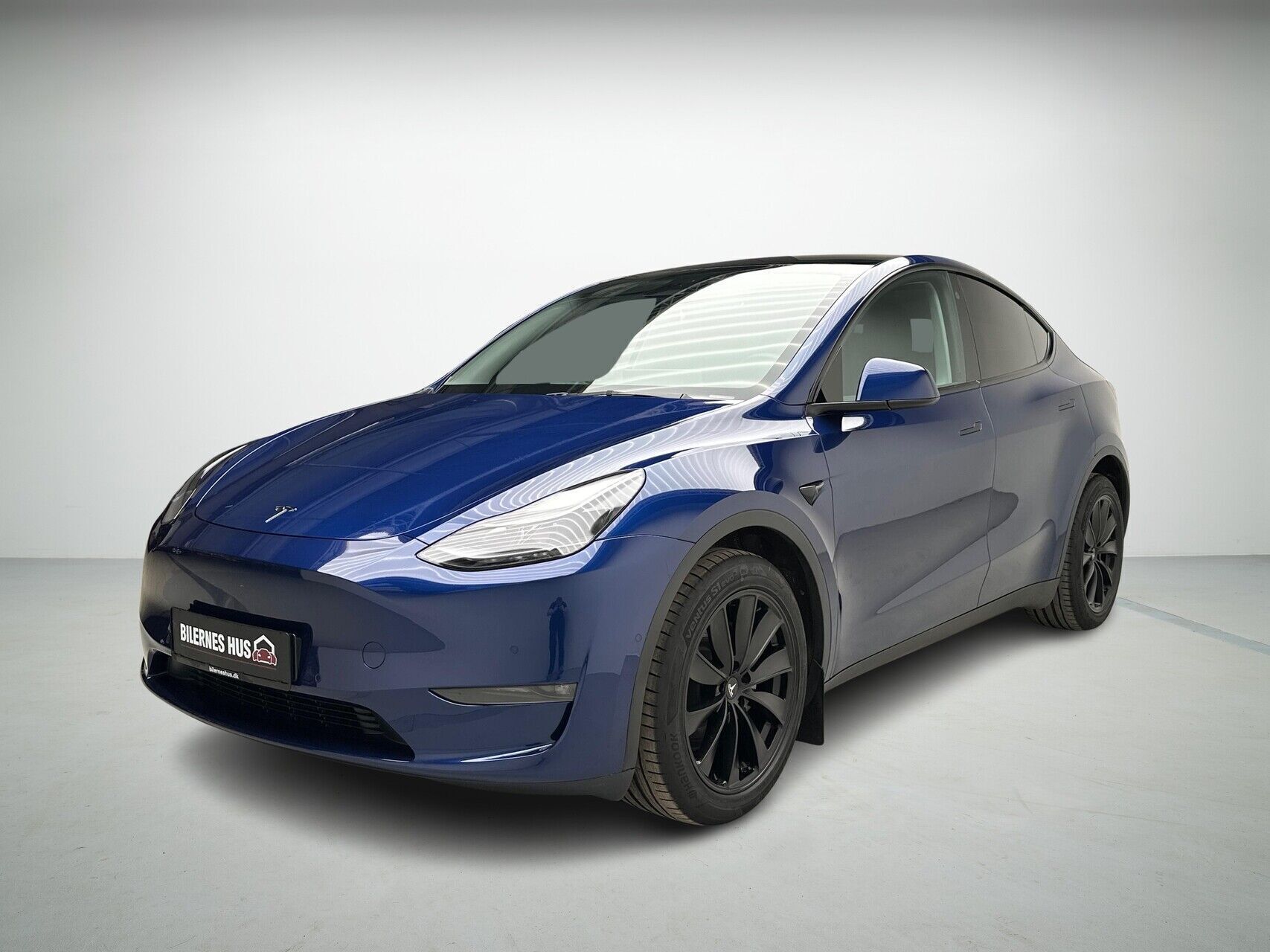 Tesla Model Y EL Long Range AWD 514HK 5d Aut.