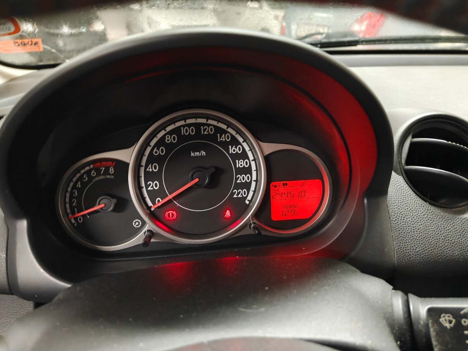 Gul Mazda 2 fra 2014