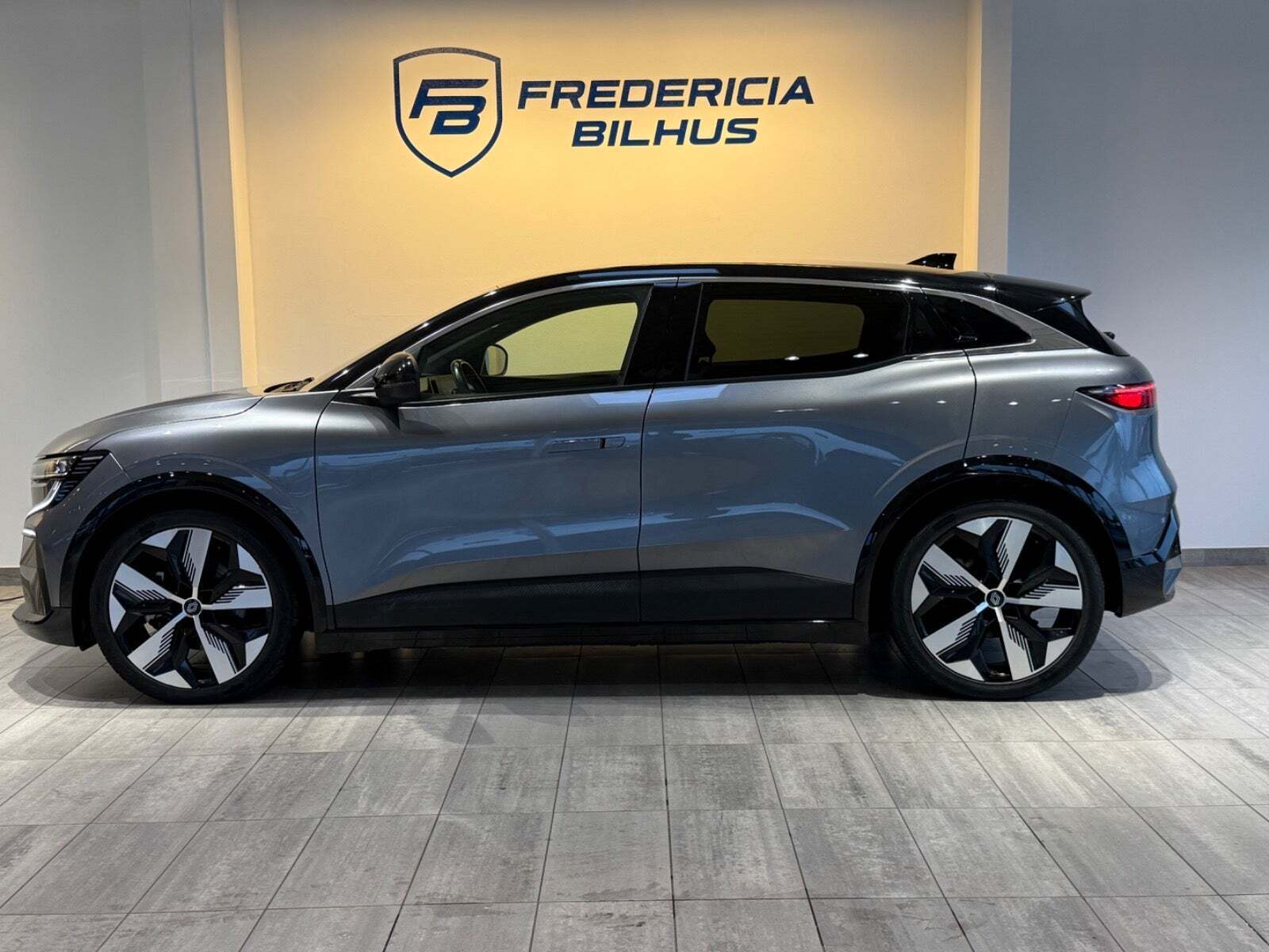 Renault Megane E-Tech 60 Techno