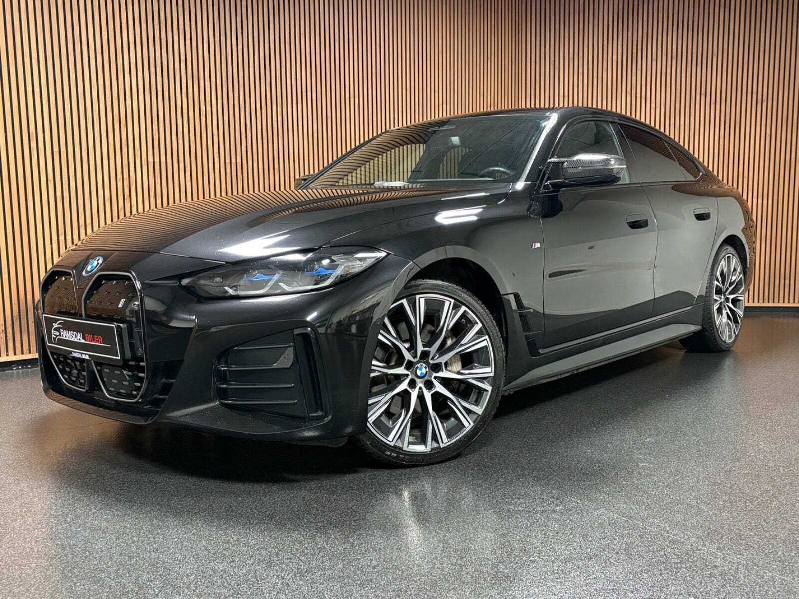 BMW i4 eDrive40 Fully Charged M-Sport