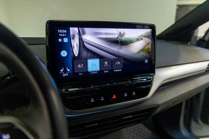 Grå VW ID.4 fra 2022