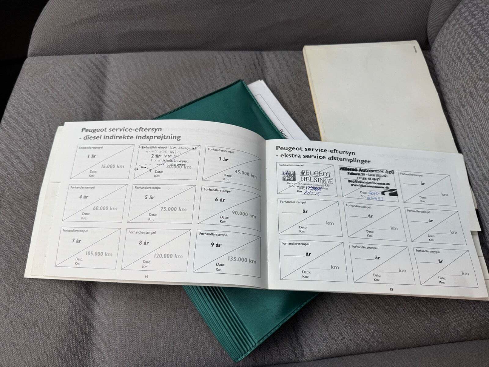 Sølv Peugeot 307 fra 2004