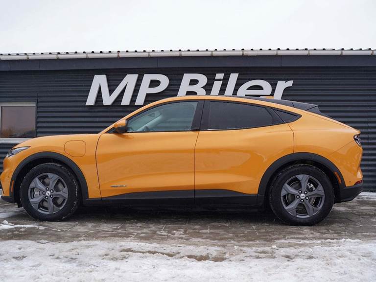 Ford Mustang Mach-E 73 Standard Range