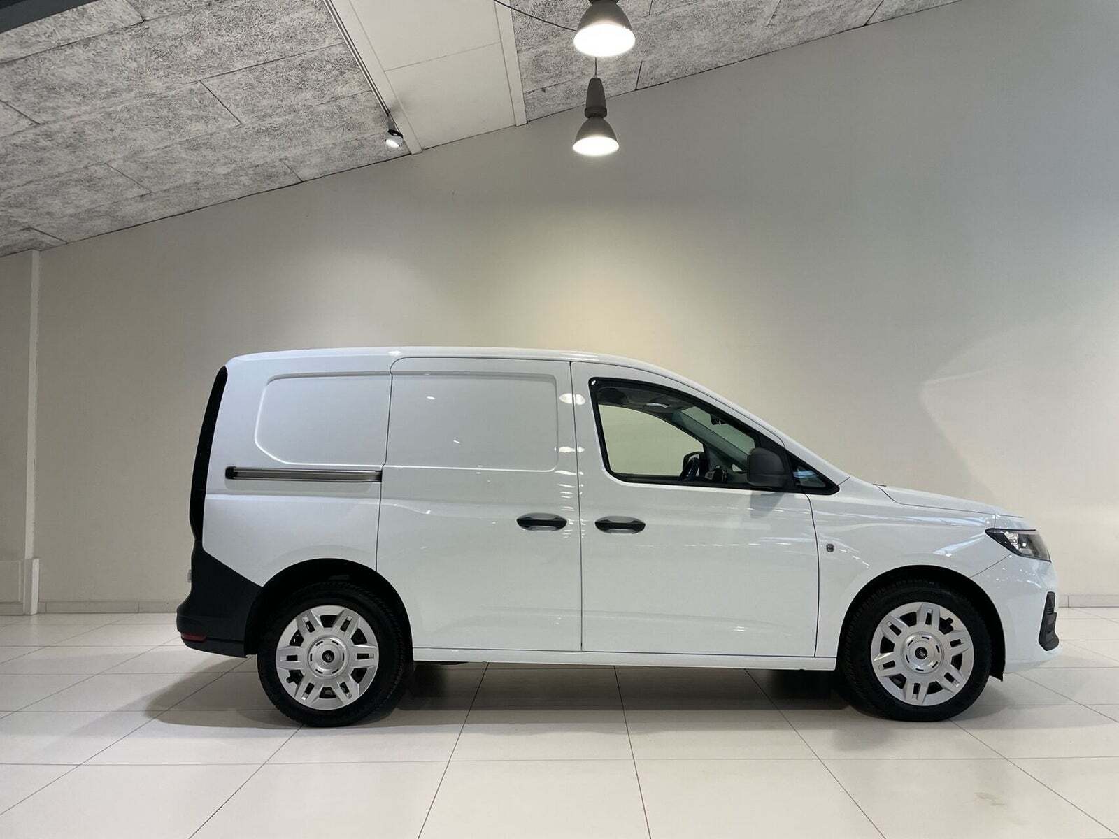 Ford Transit Connect 1,5 PHEV Trend aut. kort