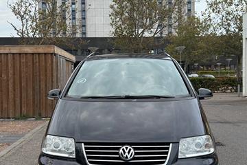 VW Sharan 1,8 T AUT.