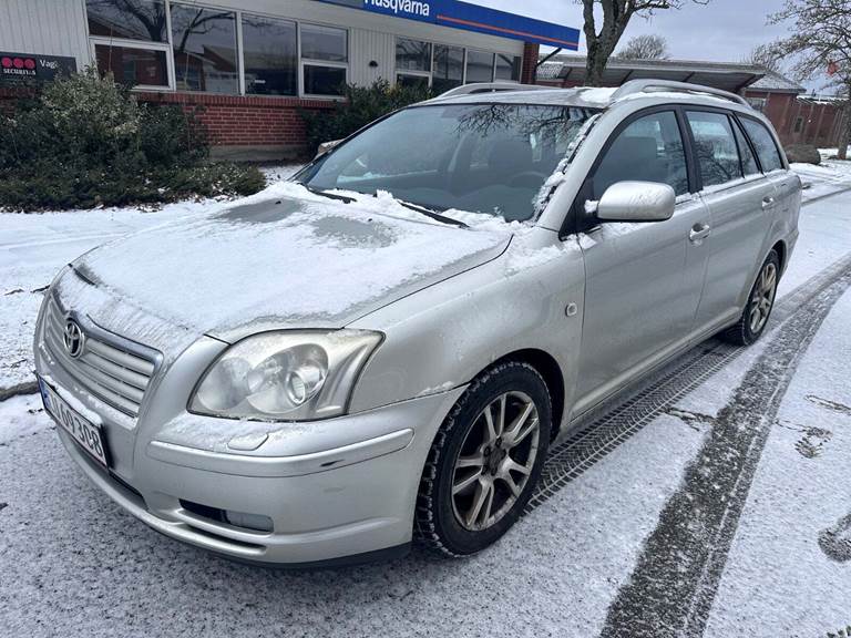 Toyota Avensis 2,0 Sol