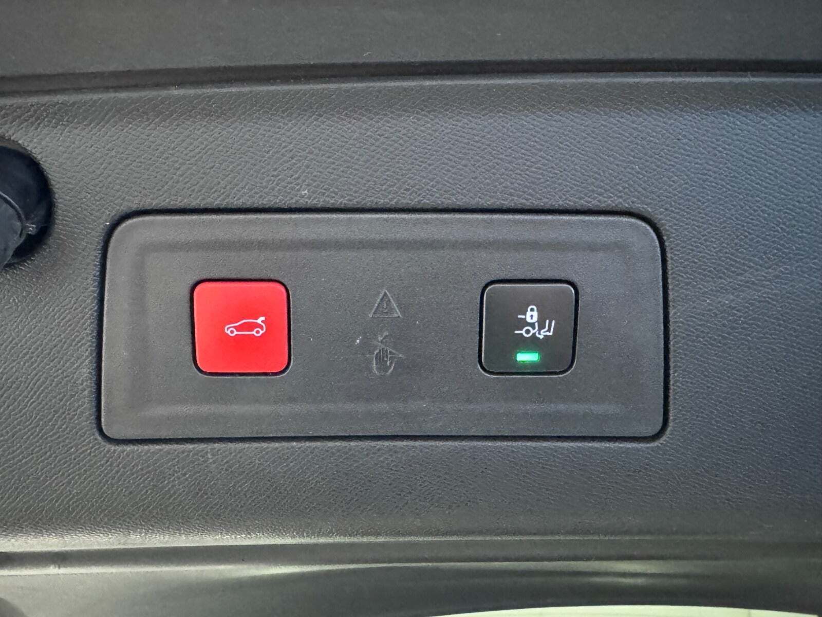 Hvid Peugeot 508 fra 2020