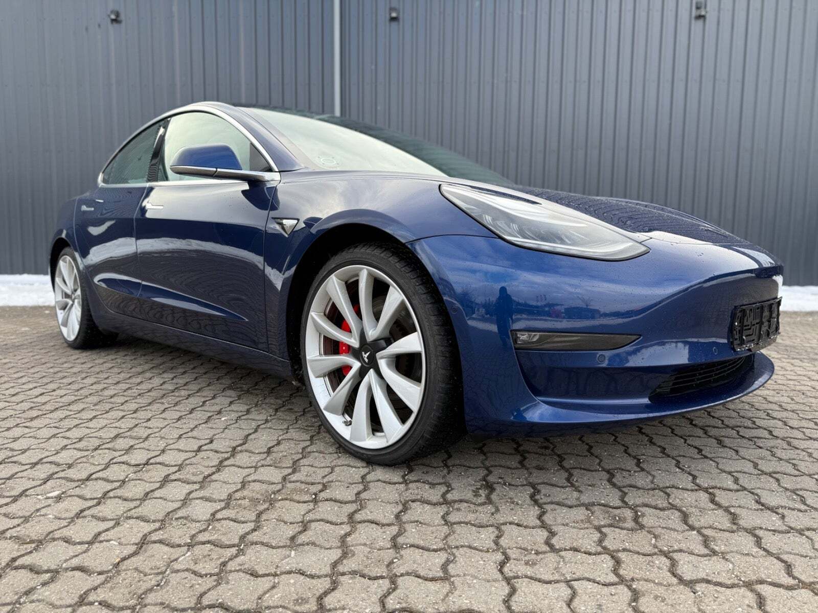 Tesla Model 3 Performance AWD