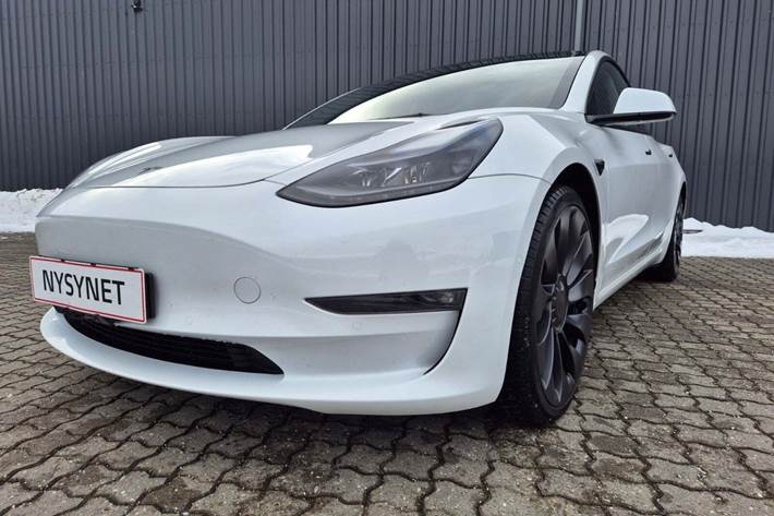 undefined Tesla Model 3 fra 2021