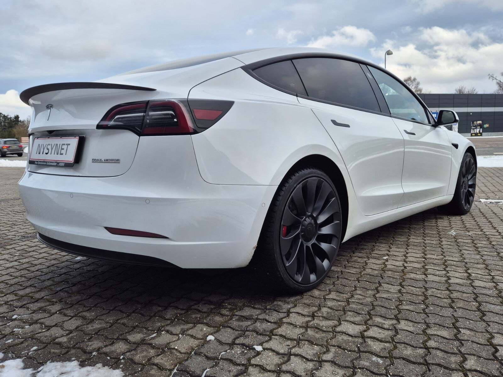 Tesla Model 3 Performance AWD