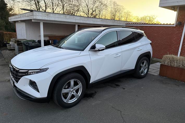 Hvid Hyundai Tucson fra 2021