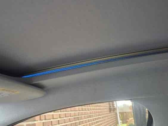 Grå Peugeot 208 fra 2016