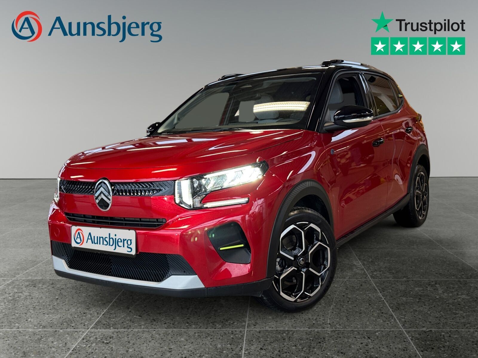 Rød Citroën ë-C3 fra 2024 set udefra