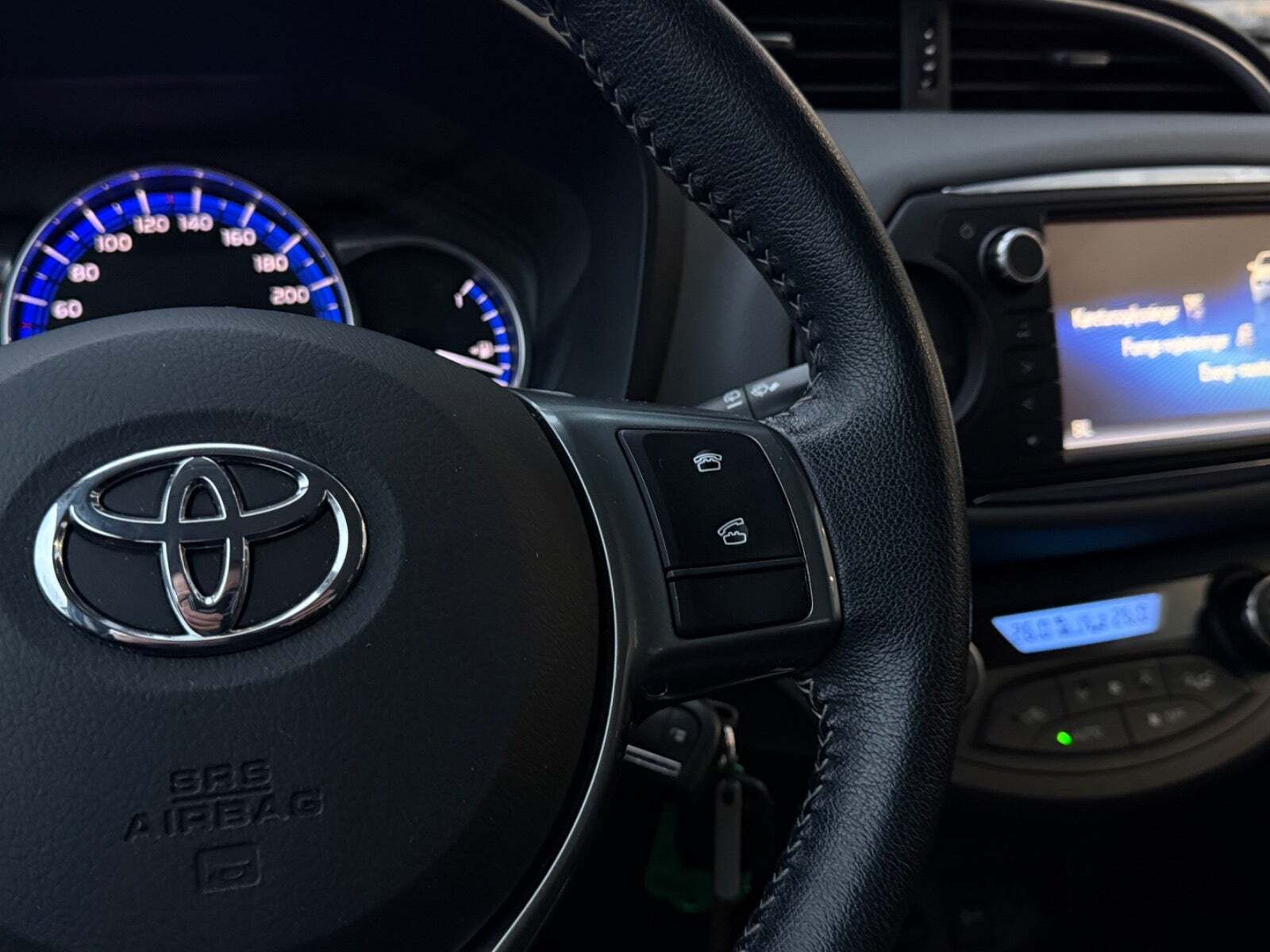 Toyota Yaris 1,5 Hybrid H2 e-CVT