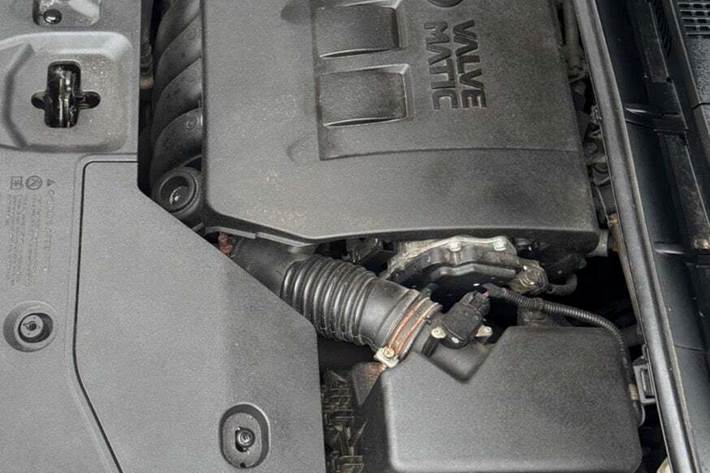 undefined Toyota Avensis fra 2012 set udefra