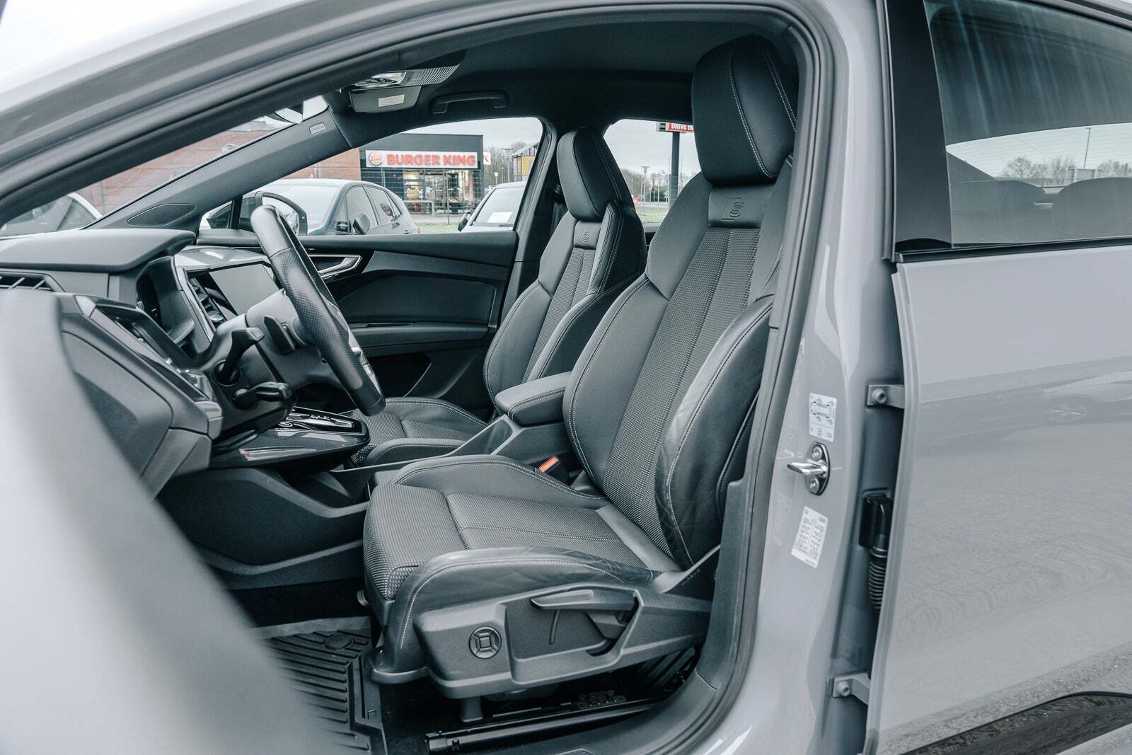 Audi Q4 e-tron 40 Attitude S-line Sportback