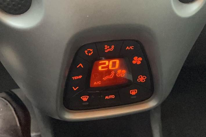 Hvid Toyota Aygo fra 2020