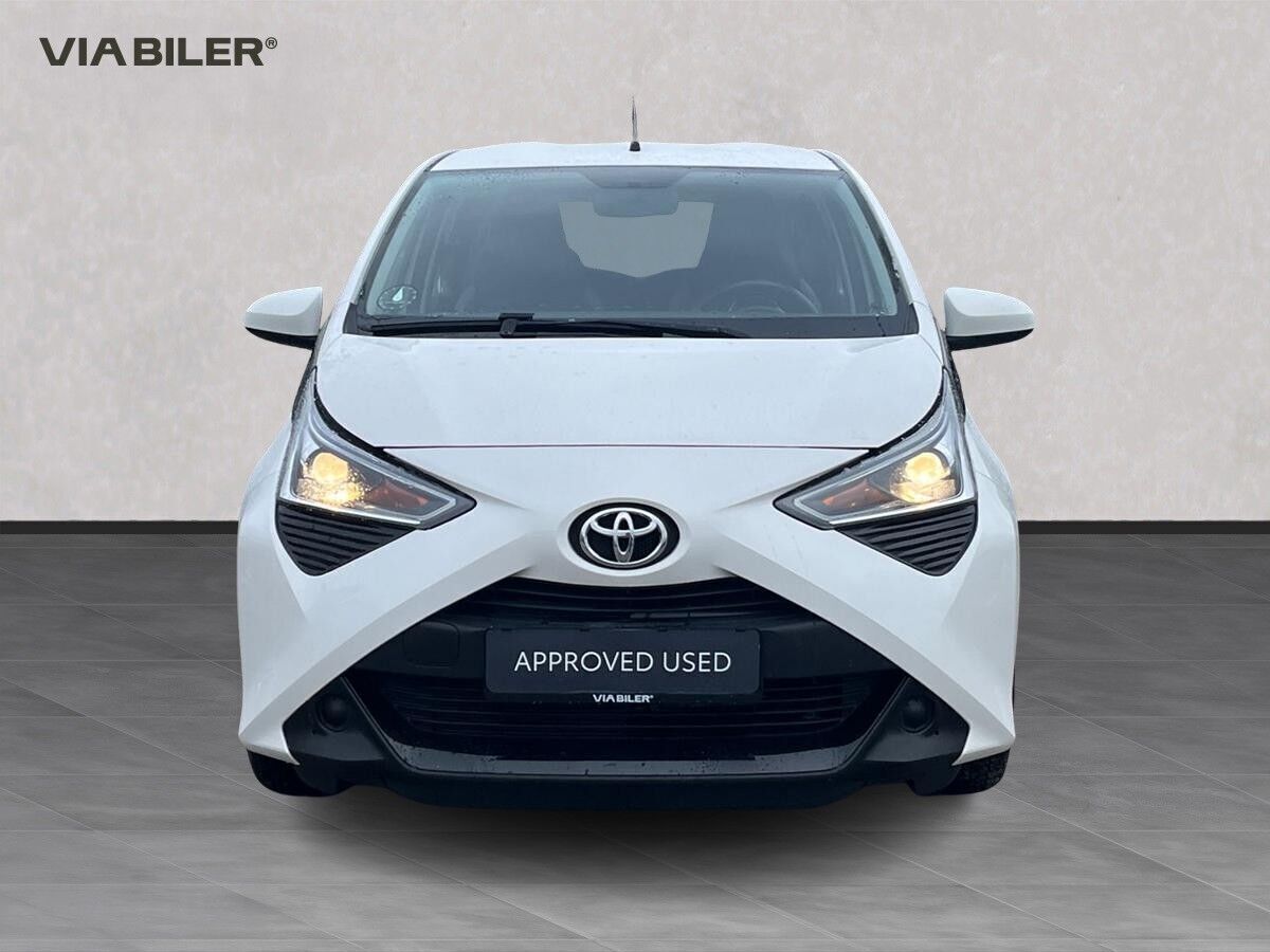 Toyota Aygo 1,0 VVT-I X-plore DAB+ 72HK 5d