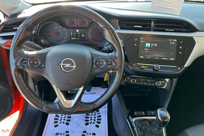 Orange Opel Corsa fra 2020