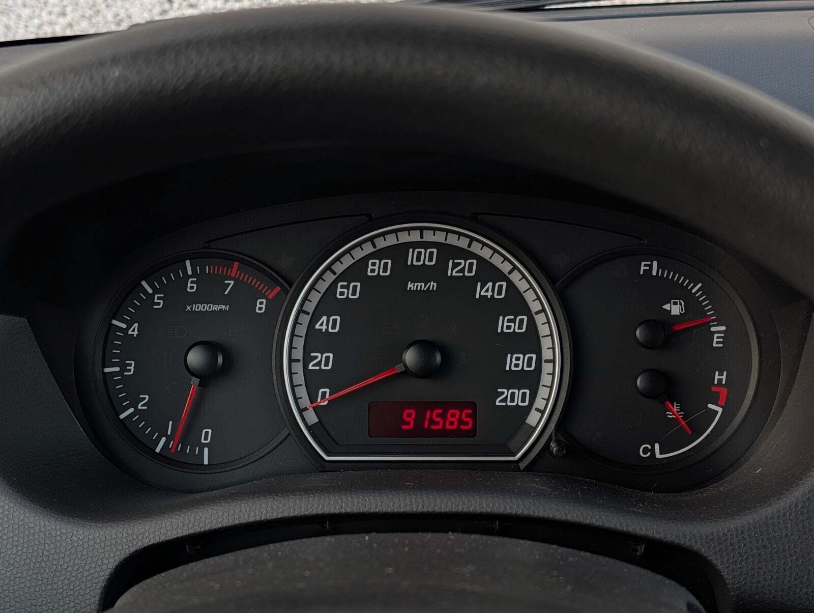 Rød Suzuki Swift fra 2007