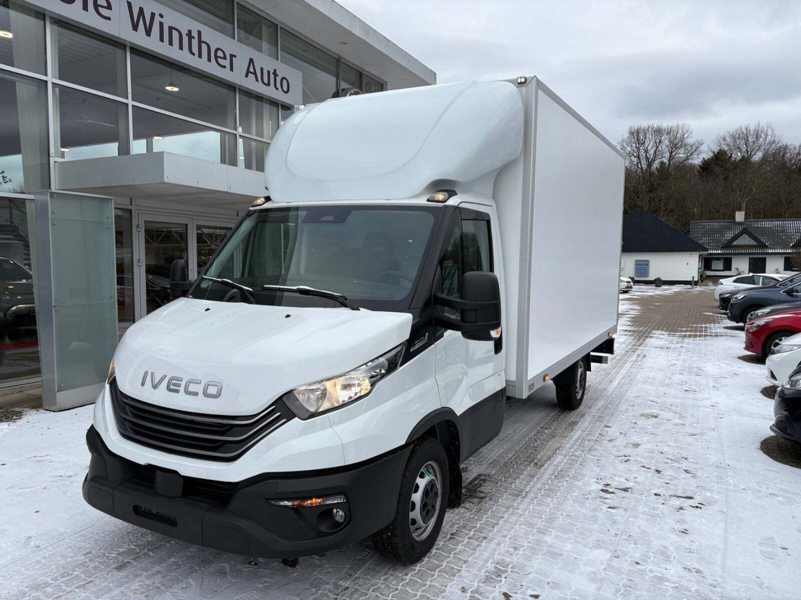 Iveco Daily 2,3 35S16 4100mm Alukasse m/lift AG8