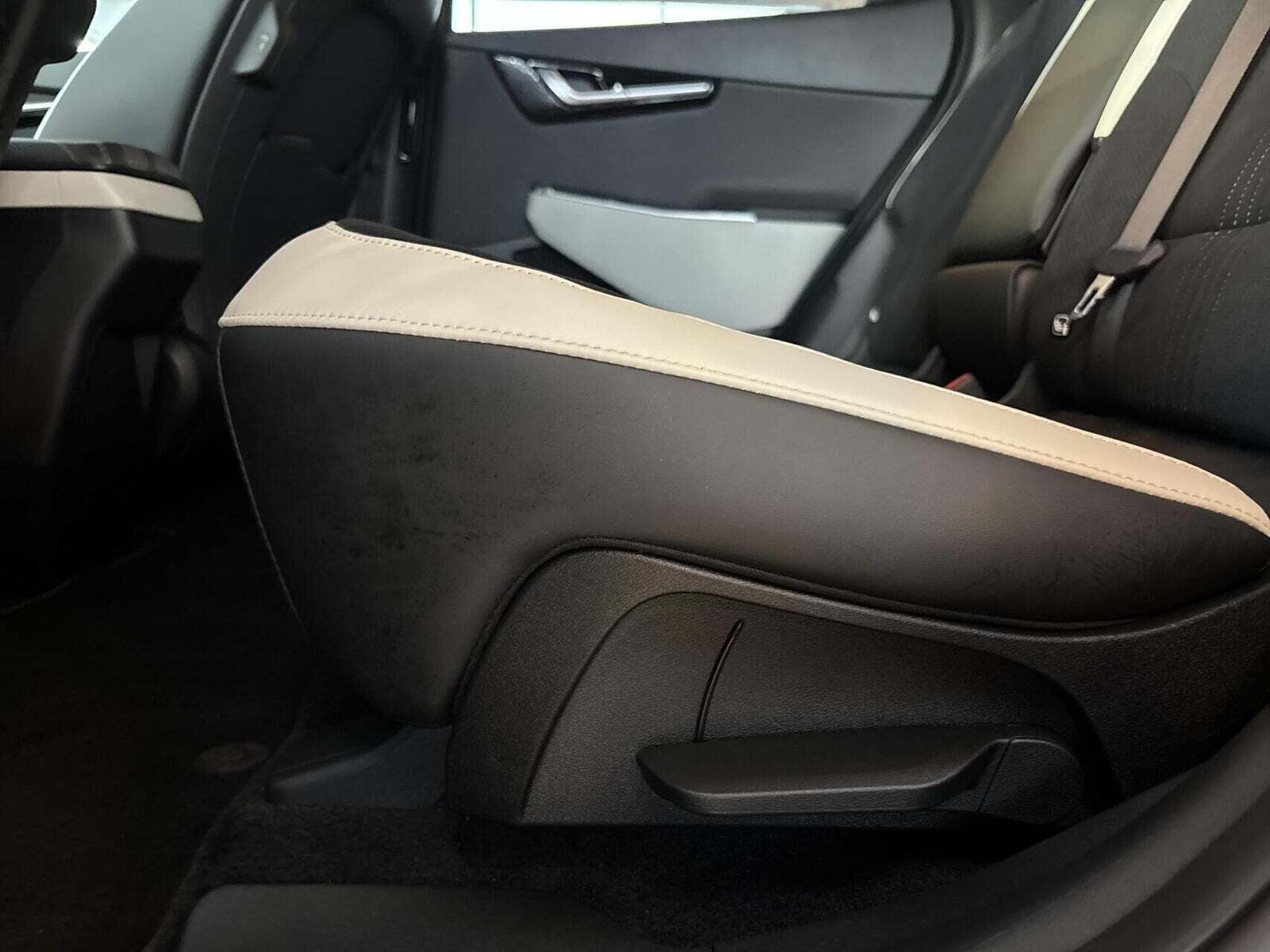 Blå Kia EV6 fra 2024