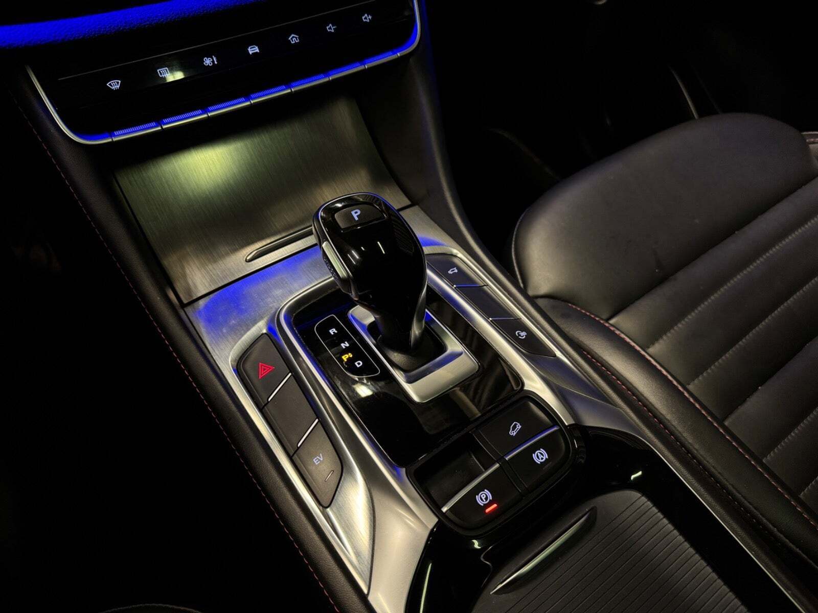 Hvid MG EHS fra 2021