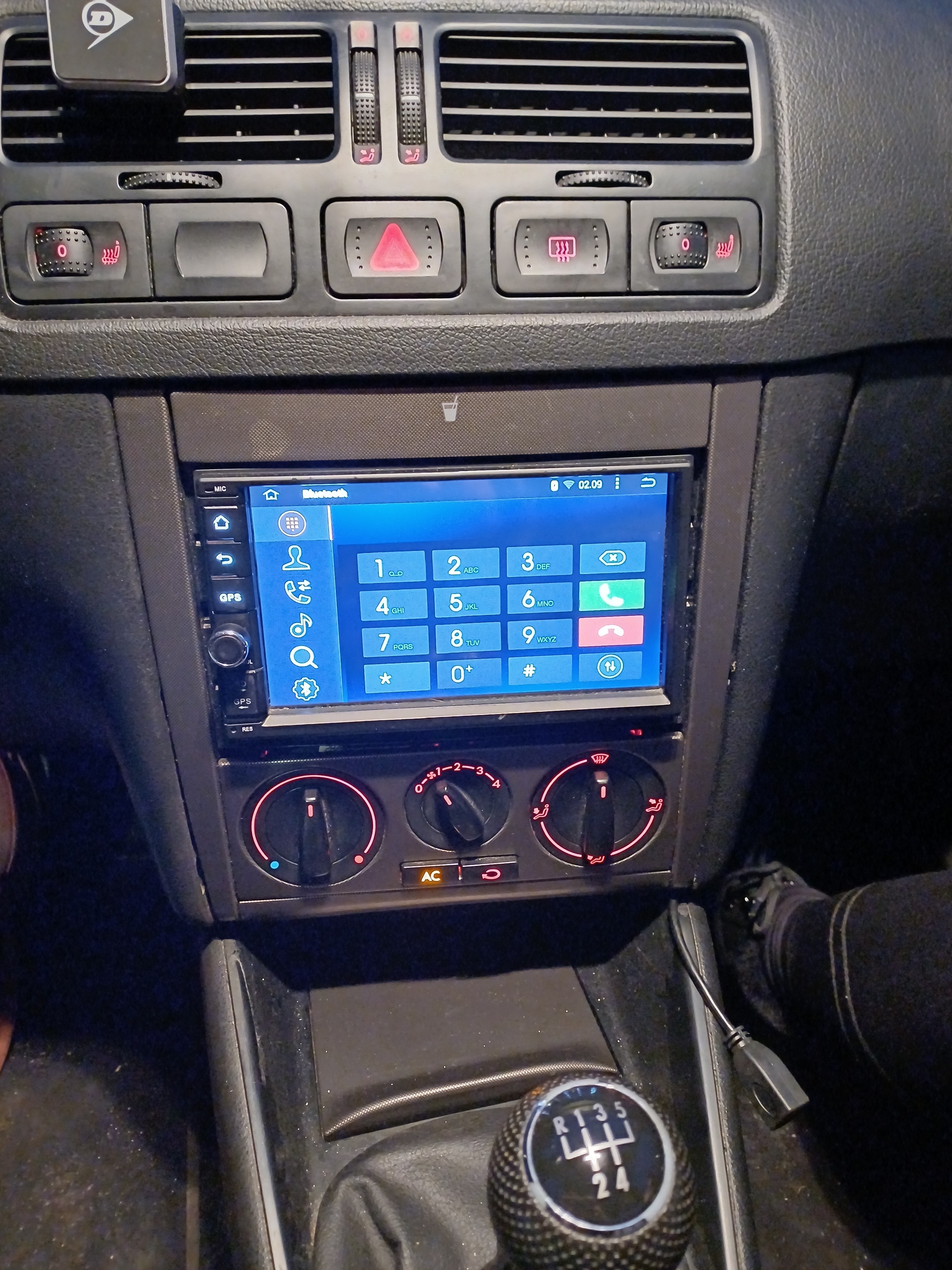 Grøn VW Bora fra 2001