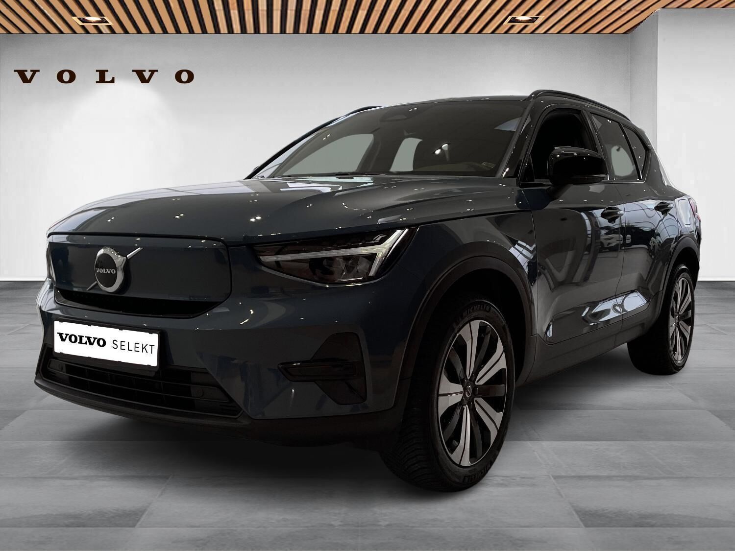 Volvo XC40 P6 Recharge Plus 231HK 5d Aut.