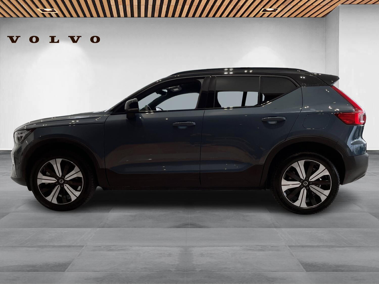 Volvo XC40 P6 Recharge Plus 231HK 5d Aut.