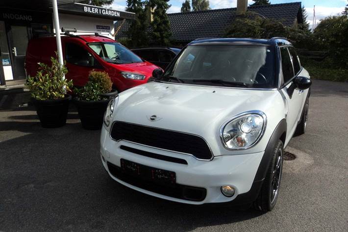 undefined Mini Countryman Cooper S fra 2011 set udefra