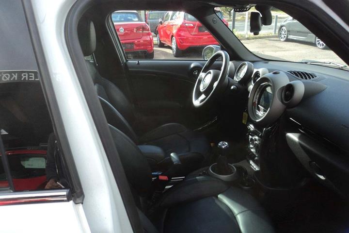 undefined Mini Countryman Cooper S fra 2011 set indefra