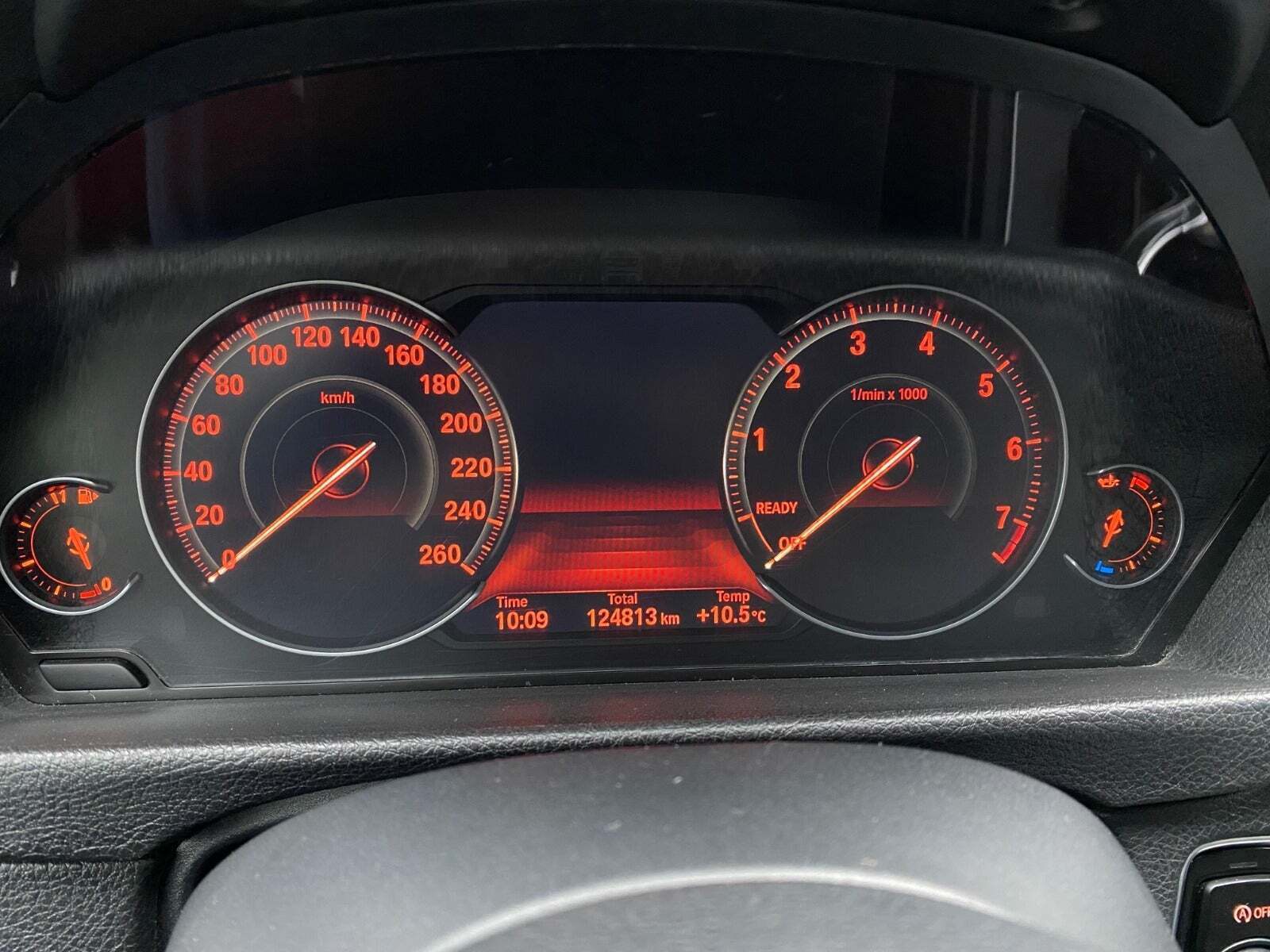 Sort BMW 430i fra 2018