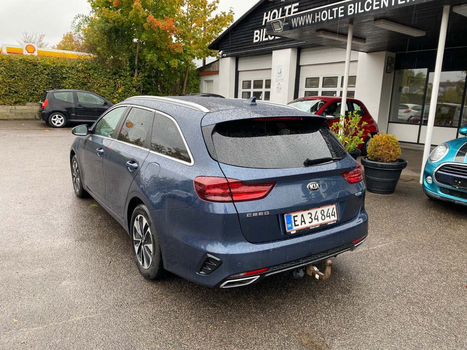 Blå Kia Ceed fra 2021