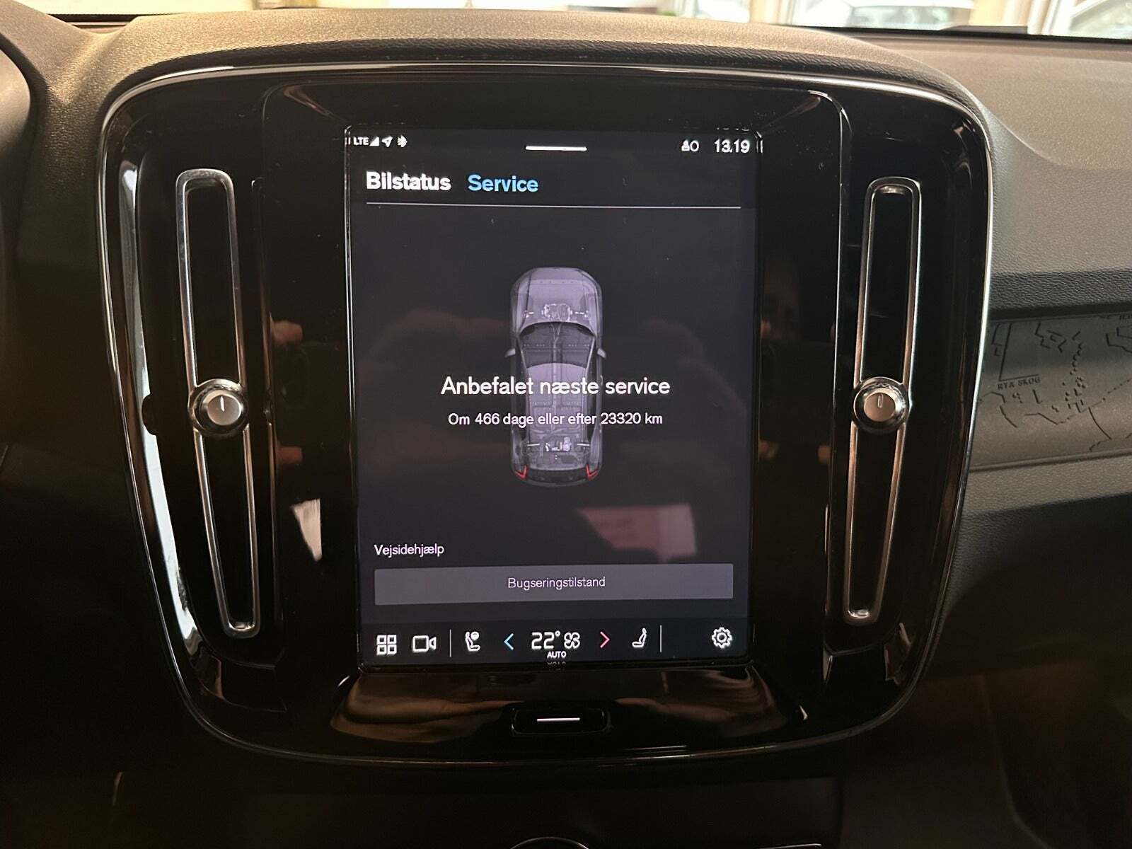 Sort Volvo XC40 fra 2023