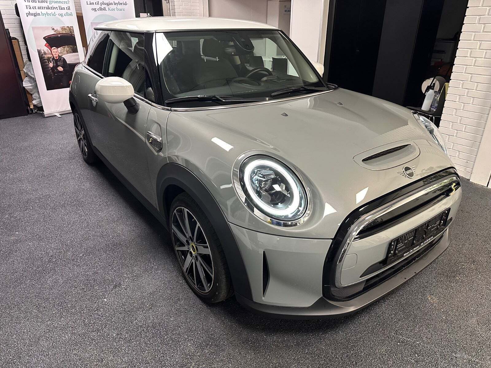 Mini Cooper SE Experience