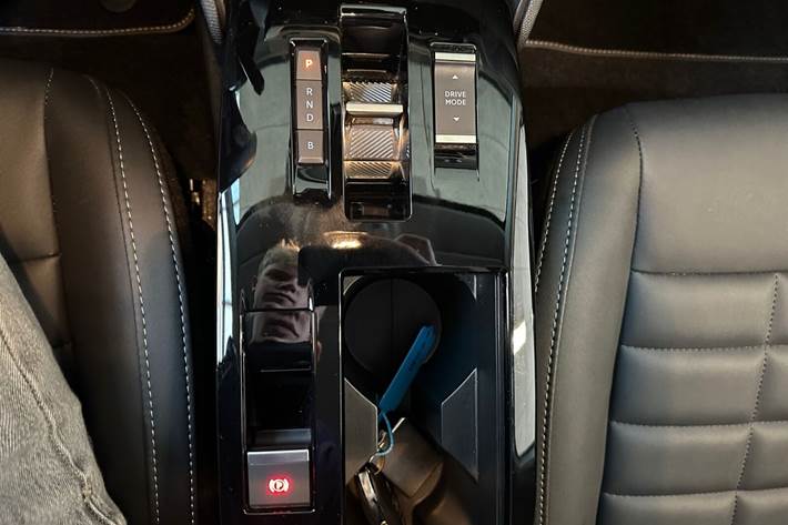 Hvid Citroën ë-C4 fra 2025