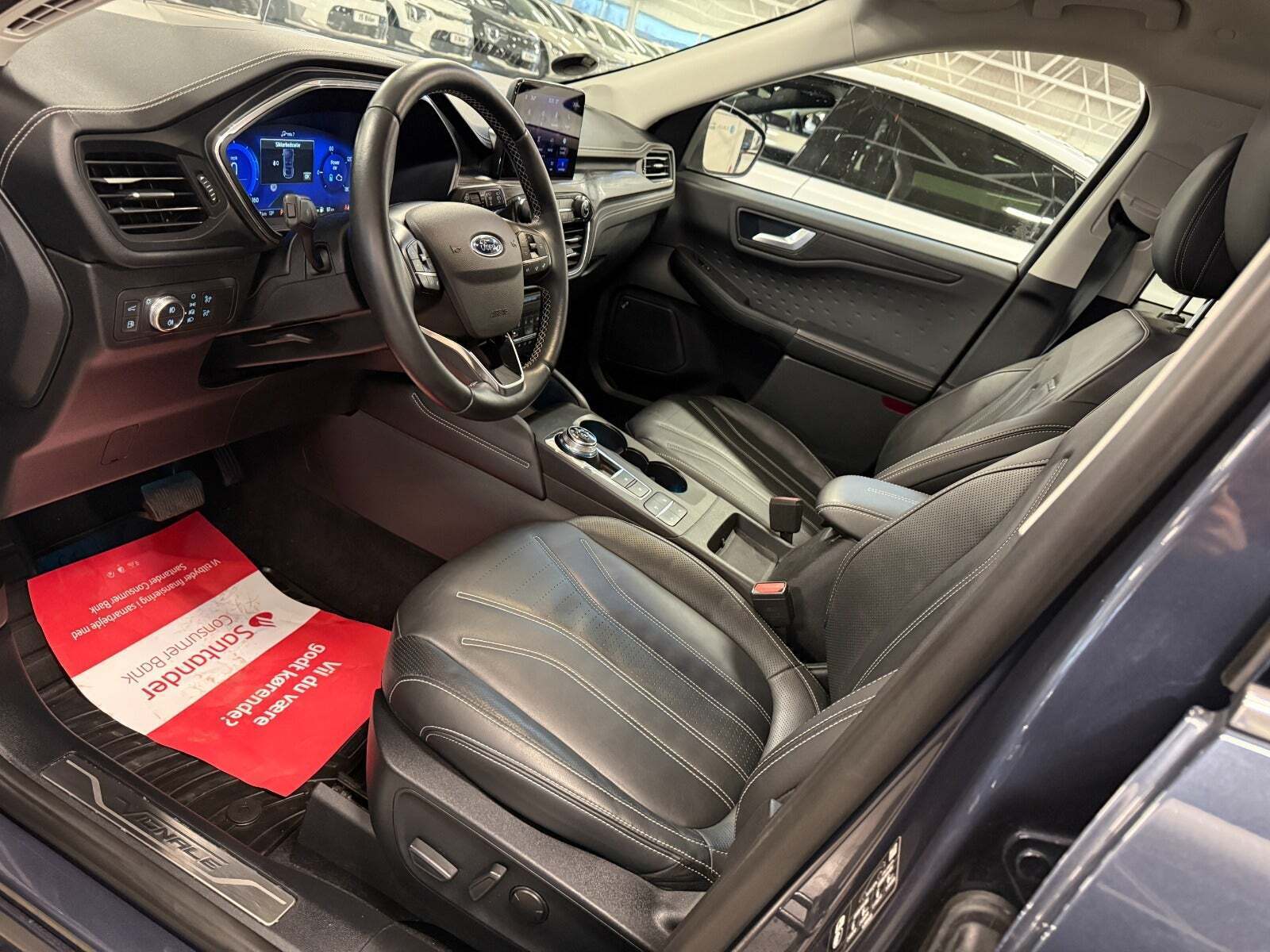 Ford Kuga 2,5 PHEV Vignale CVT