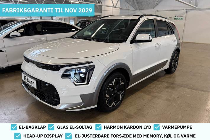 Hvid Kia Niro fra 2023 set udefra