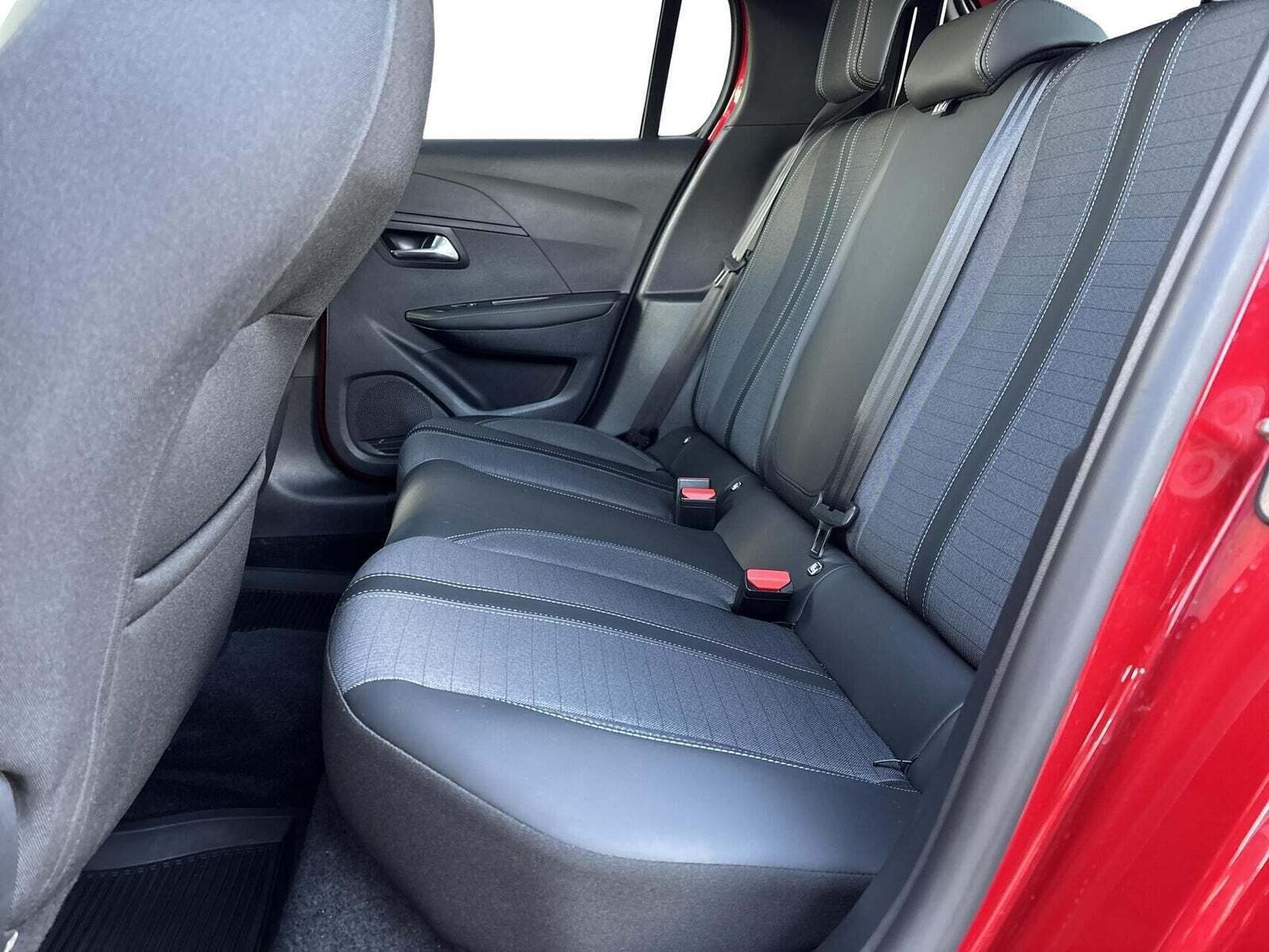 Peugeot e-208 50 Allure